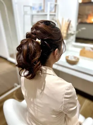 ヘアアレンジ make room Blissのヘアスタイル