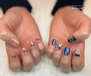 ショートネイル 森のさんぽ道のネイルデザイン