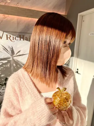 ミディアム ブリーチ毛に縮毛矯正 ✨カラー✨山田 正幸のヘアスタイル