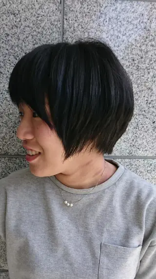 ショート 齋藤 愛美のヘアスタイル