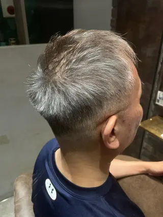メンズ 寒河江 真希のヘアスタイル
