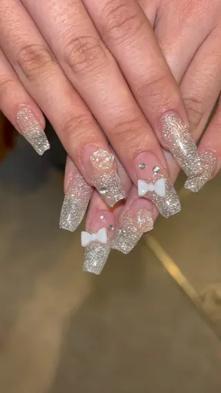 ネイル さやかNail 堺筋本町🎀🫧のネイルデザイン