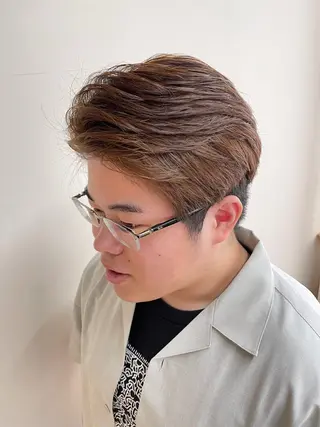 カラー メンズ スタイリスト/ 舩戸夏稀のヘアスタイル