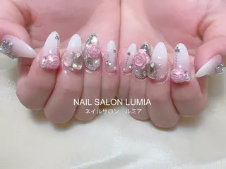 ネイル ネイルサロン ルミア Lumia 店長のネイルデザイン