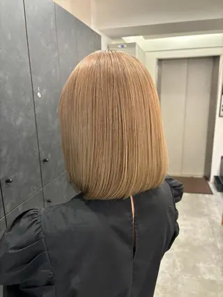 ミディアム カラー Viot 銀座 樋口 桃佳のヘアスタイル