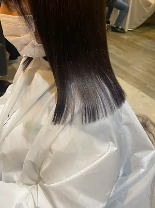 ミディアム 艶カラー　宮﨑 蒼のヘアスタイル