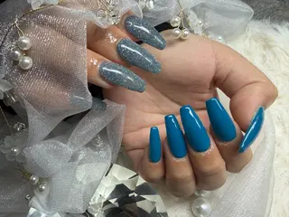 ネイル 佐野 愛美のネイルデザイン