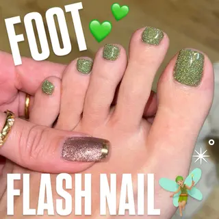 ネイル HENRIETTA NAILSALONのネイルデザイン