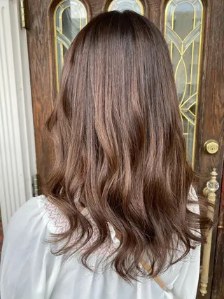 ロング カラー 山西 真琴のヘアスタイル