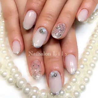 ネイル Lily*nail 🌻Mii🌻のネイルデザイン