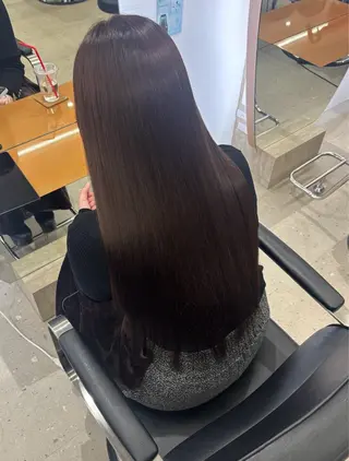 西畑 凜香/梅田 /茶屋町/髪質改善のヘアスタイル