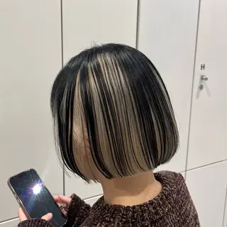 ショート カラー 顔周りカット／透明感 カラー／Kurumeのヘアスタイル