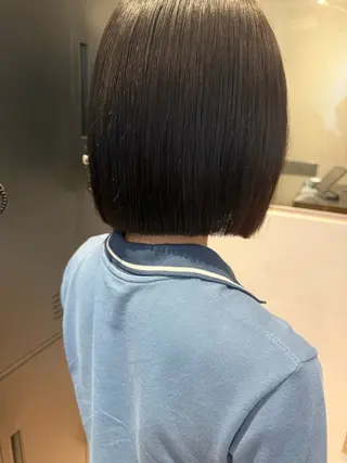 ミディアム 須藤 優真 切りっぱなしボブのヘアスタイル