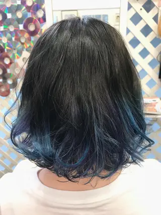 ミディアム カラー 岩谷/ブリーチ 🪽透明感カラーのヘアスタイル