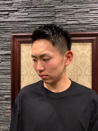 ショート メンズ 岡本 宗士のヘアスタイル