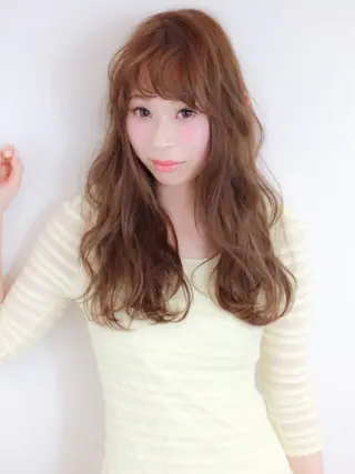 ロング カラー 高木 麻知子のヘアスタイル