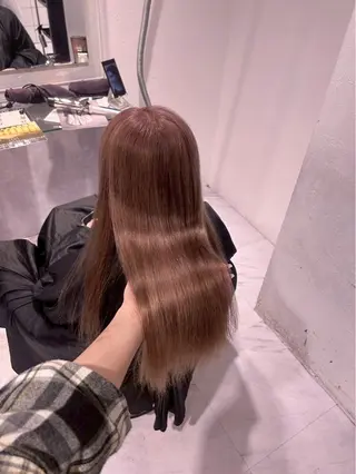 ロング 韓国ワンホン透明感 カラー✨🖤ここあのヘアスタイル