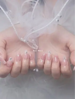 ネイル Hin Nailsのネイルデザイン