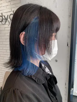ショート カラー ヘアアレンジ yuka .のヘアスタイル