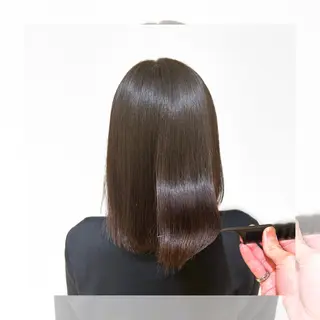ミディアム 【ツヤ髪特化】 Santaのヘアスタイル