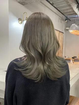 ロング カラー 新宿/韓国ヘア/ 髪質改善ストレートのヘアスタイル