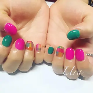 ネイル UrakoNail 《nail》のネイルデザイン