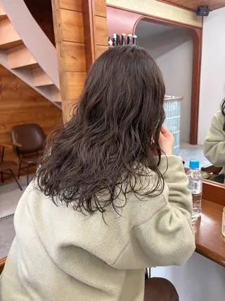 ロング パーマ 五十嵐 雄毅のヘアスタイル