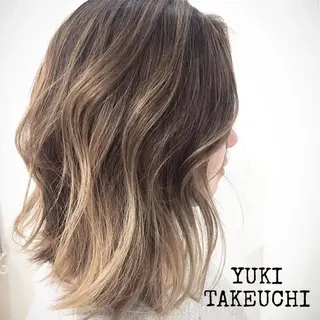 ミディアム カラー 武内 由貴のヘアスタイル