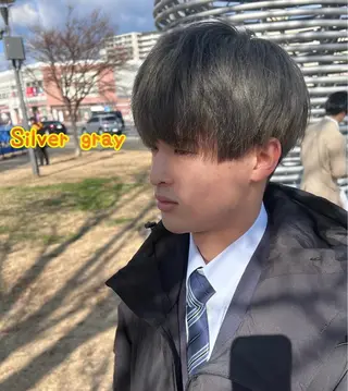 カラー メンズ "今"だけでない美髪 KOTOMIのヘアスタイル