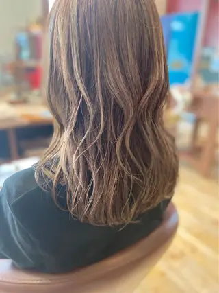 セミロング カラー メンズパーマ・ 美髪縮毛矯正・坂田のヘアスタイル
