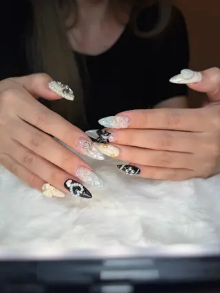 ネイル WO MIAO💎のネイルデザイン