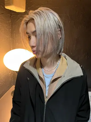 ミディアム カラー メンズ 退色まで透明感ある ダブルカラー/リクのヘアスタイル