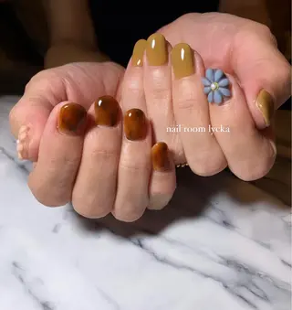 ネイル ﾈｲﾙﾙｰﾑﾘｯｶ 𝐦𝐚𝐲𝐮のネイルデザイン