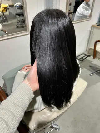 ミディアム カラー 瀬川 夏緒のヘアスタイル