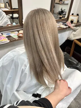 ロング カラー AKI 🐉のヘアスタイル