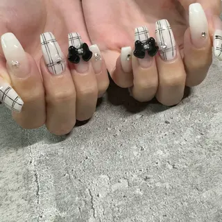 ネイル 東 千夏のネイルデザイン
