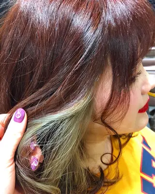 セミロング カラー pep natsumiのヘアスタイル