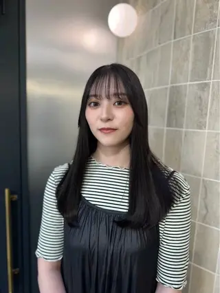 ロング ［Elsa元町］ 城内譲のヘアスタイル