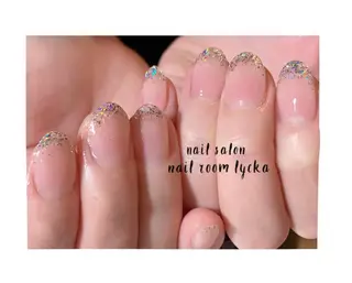 ネイル ﾈｲﾙﾙｰﾑﾘｯｶ 𝐦𝐚𝐲𝐮のネイルデザイン