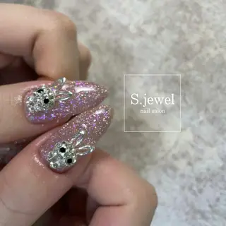ネイル S. JEWELのネイルデザイン