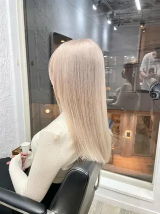 ロング カラー ハイトーン×レイヤー ／遠藤将太のヘアスタイル