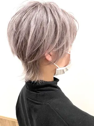 ショート ハイライトバレイヤー ジュ🎨川村聖吾🎨のヘアスタイル