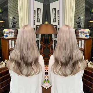 ロング カラー ハイライト/レイヤー /ハイトーン/AOIのヘアスタイル
