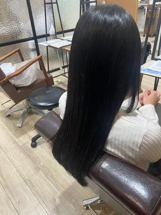 ロング 松山 麻一のヘアスタイル