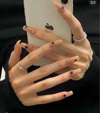 ネイル エリ🫧 nail池袋東口のネイルデザイン