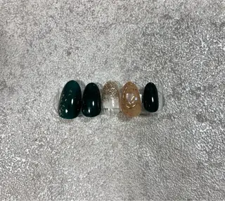 ネイル ЯH.nail JURIのネイルデザイン