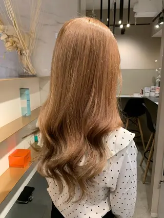 ロング カラー 平尾 樹里のヘアスタイル