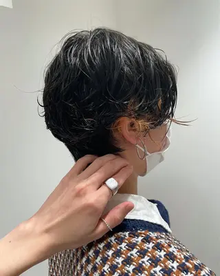 ショート カラー パーマ メンズ 吉田一輝 外国人パーマのヘアスタイル