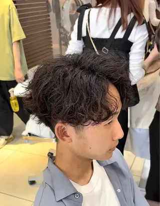 ショート メンズ 静岡/草薙パーマ メンズバレイヤージュのヘアスタイル