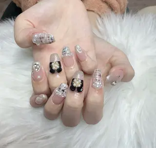 ネイル MoonHi Nail 朝霞台のネイルデザイン